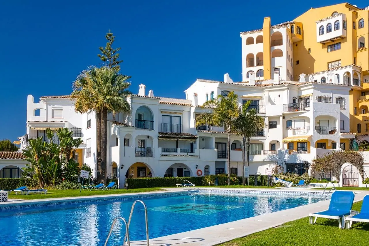 L166 Cabopino Apartment Marbella Spain