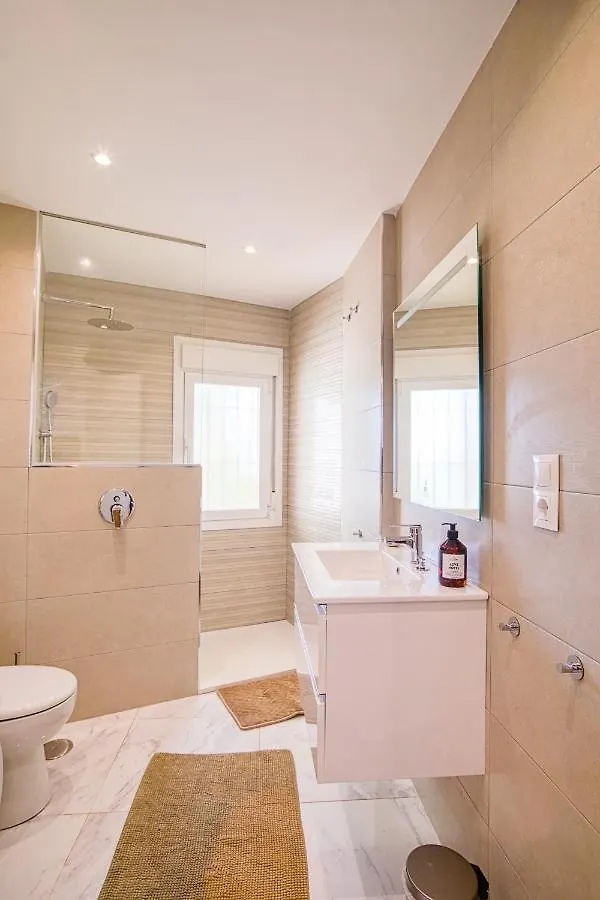 L166 Cabopino Apartment Marbella Spain